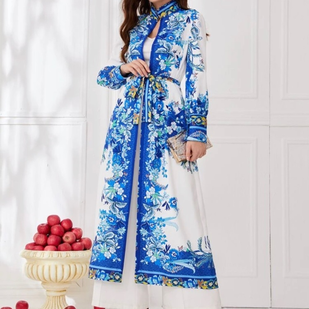 Floral print self tie coat